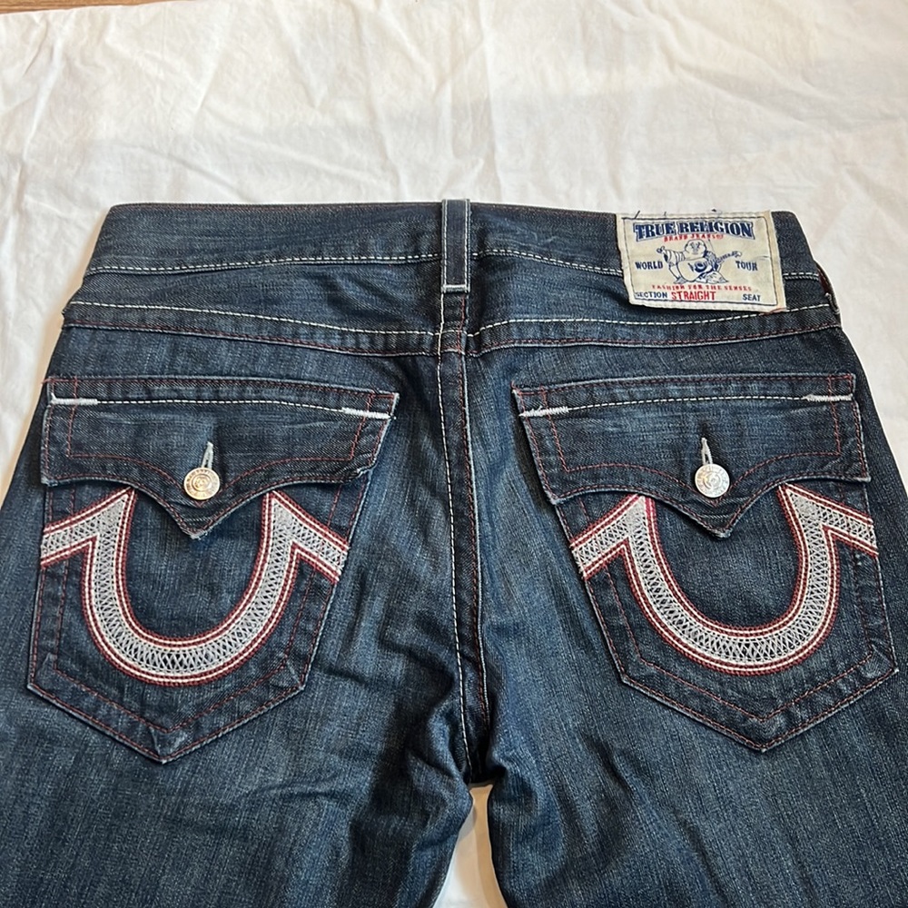 Men’s dark blue True Religion Jeans.  Size 32x32.